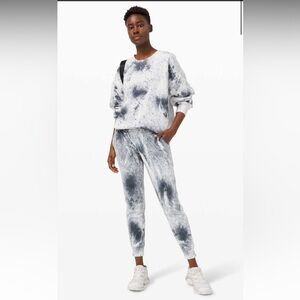 Lululemon‎ Warm Down Jogger *28"Marble Dye Classic Navy Women’s Size 6.